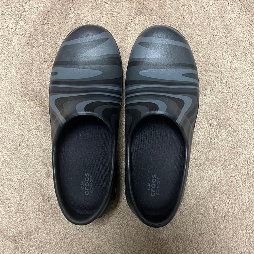 Crocs On The Clock Work Clog - image 1